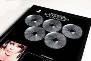 Realizzazione disco di platino Alessandra Amoroso