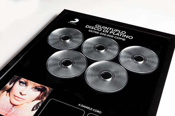 Realizzazione disco di platino Alessandra Amoroso